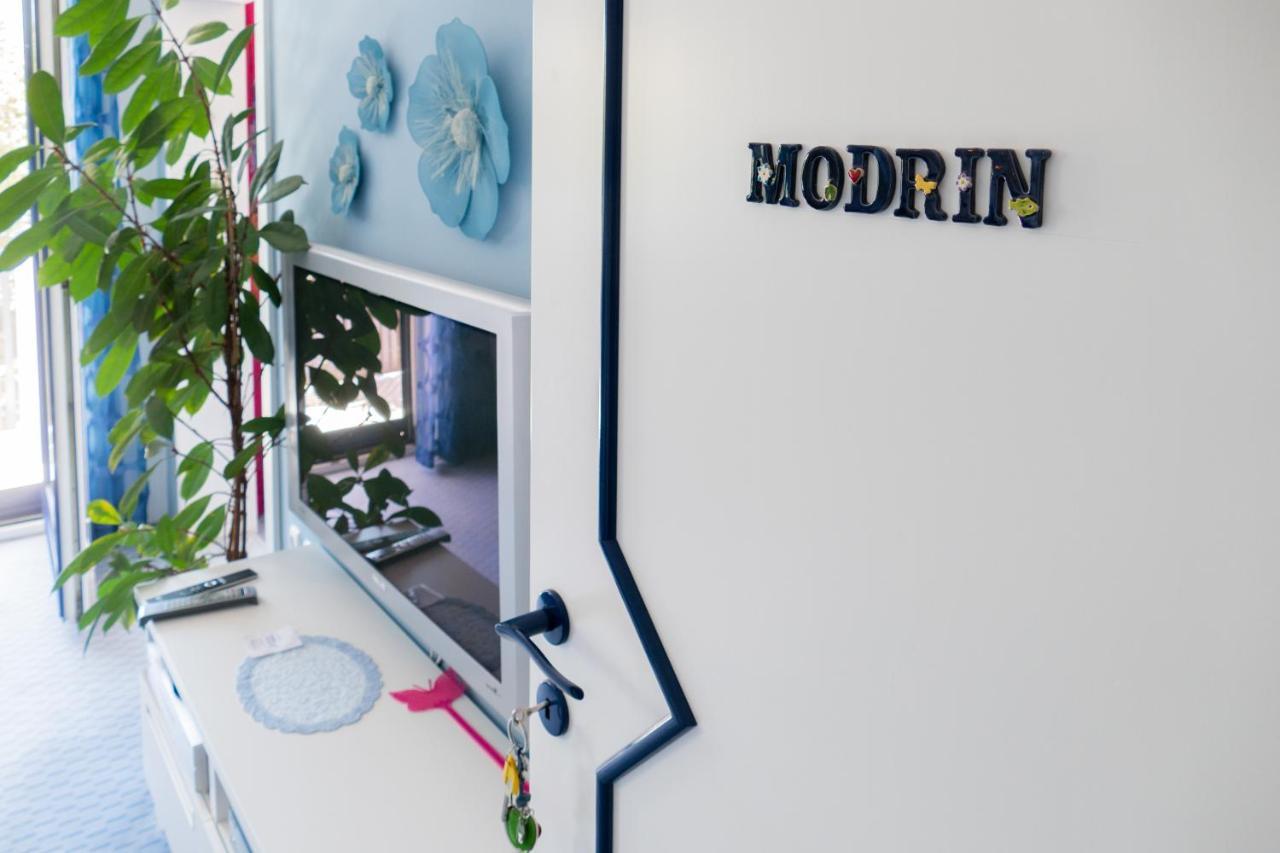 Modrin Apartments カムニーク エクステリア 写真